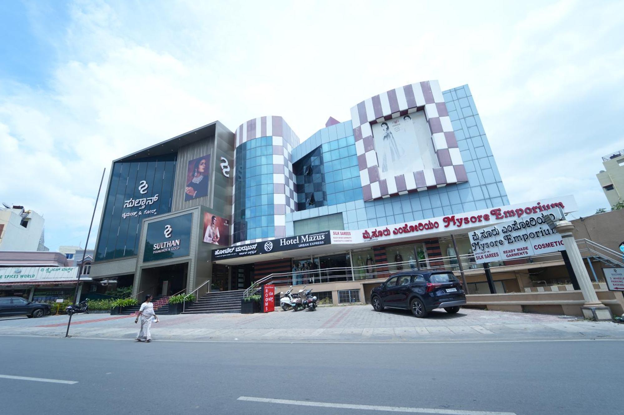 Mazus Urban Express Hotel Maiçor Exterior foto